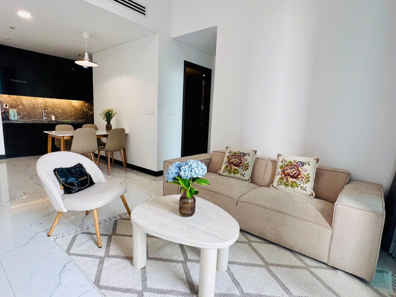 EMPIRE CITY - 1BEDROOMS